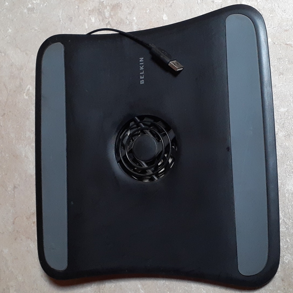 Belkin Compact Laptop Cooling Fan, Preowned